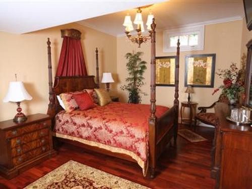 Chestnut Hill Bed & Breakfast 오렌지 객실 사진