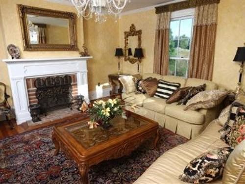 Chestnut Hill Bed & Breakfast 오렌지 내부 사진