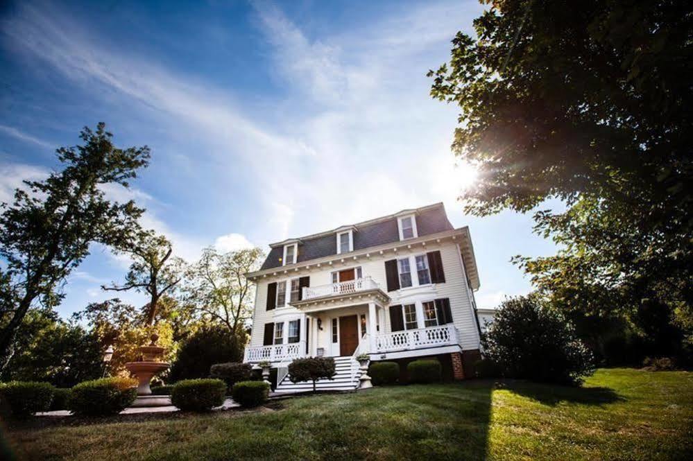 Chestnut Hill Bed & Breakfast 오렌지 외부 사진